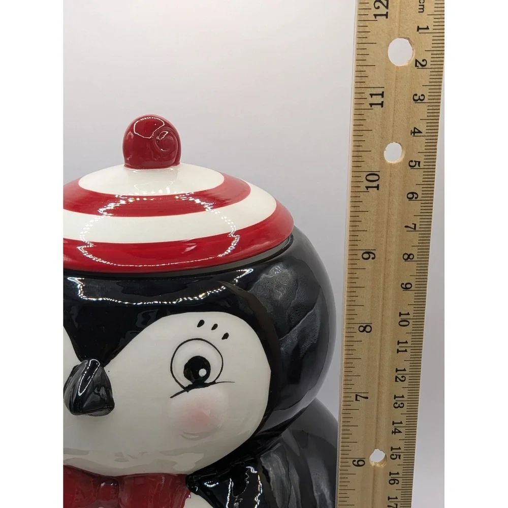 Johanna Parker Carnival Cottage PEPPERMINT‎ PENGUIN Ceramic Cookie Jar Canister